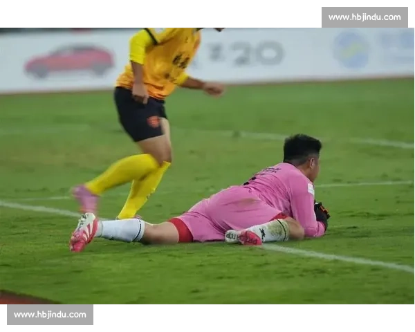 川超最忙门将刘宇航：带伤扑 23 次，直言要更积极守球门